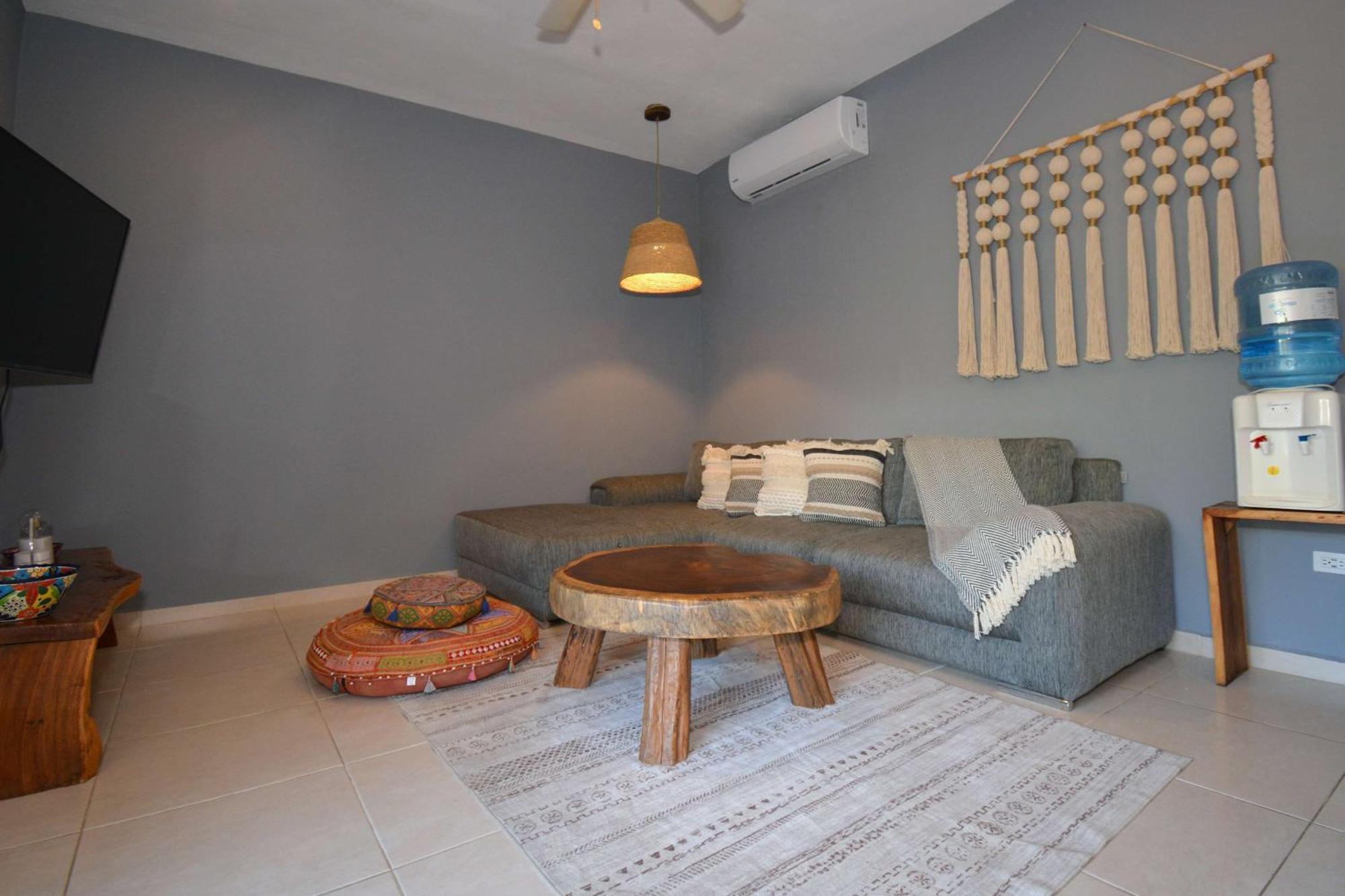 2br 2ba Penthouse With Private Rooftop Terrace Apartamento *